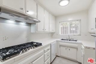 2332 S Beverly Glen Blvd #3 - Photo 6 of 8