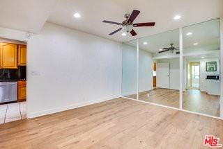 1531 Camden Ave #PH3 - Photo 4 of 8