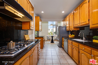 1531 Camden Ave #PH3 - Photo 6 of 8