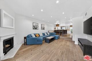8611 Burton Way #4 - Photo 3 of 8