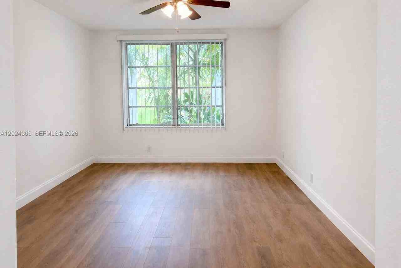 5495 Nw 10th Ct #104 - Photo 5 of 9