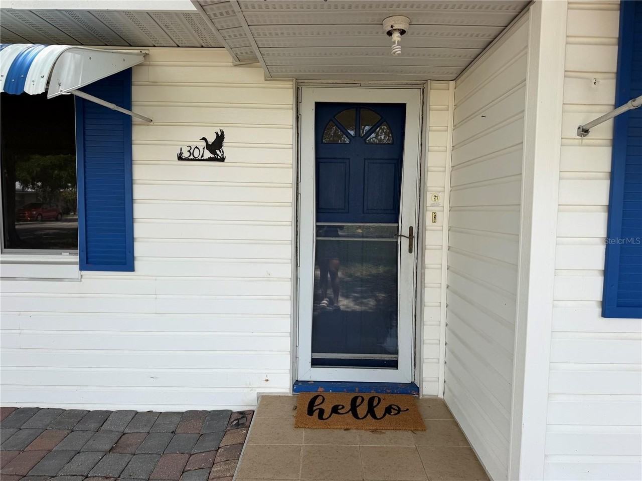 301 Seminole Ave - Photo 4 of 39