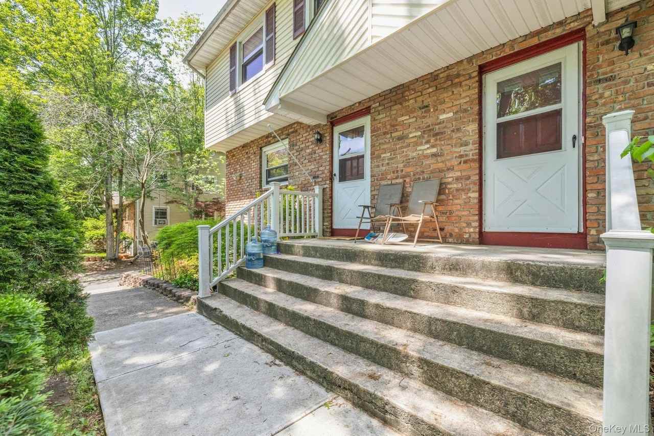 29 Fisher Ave #31 - Photo 2 of 24