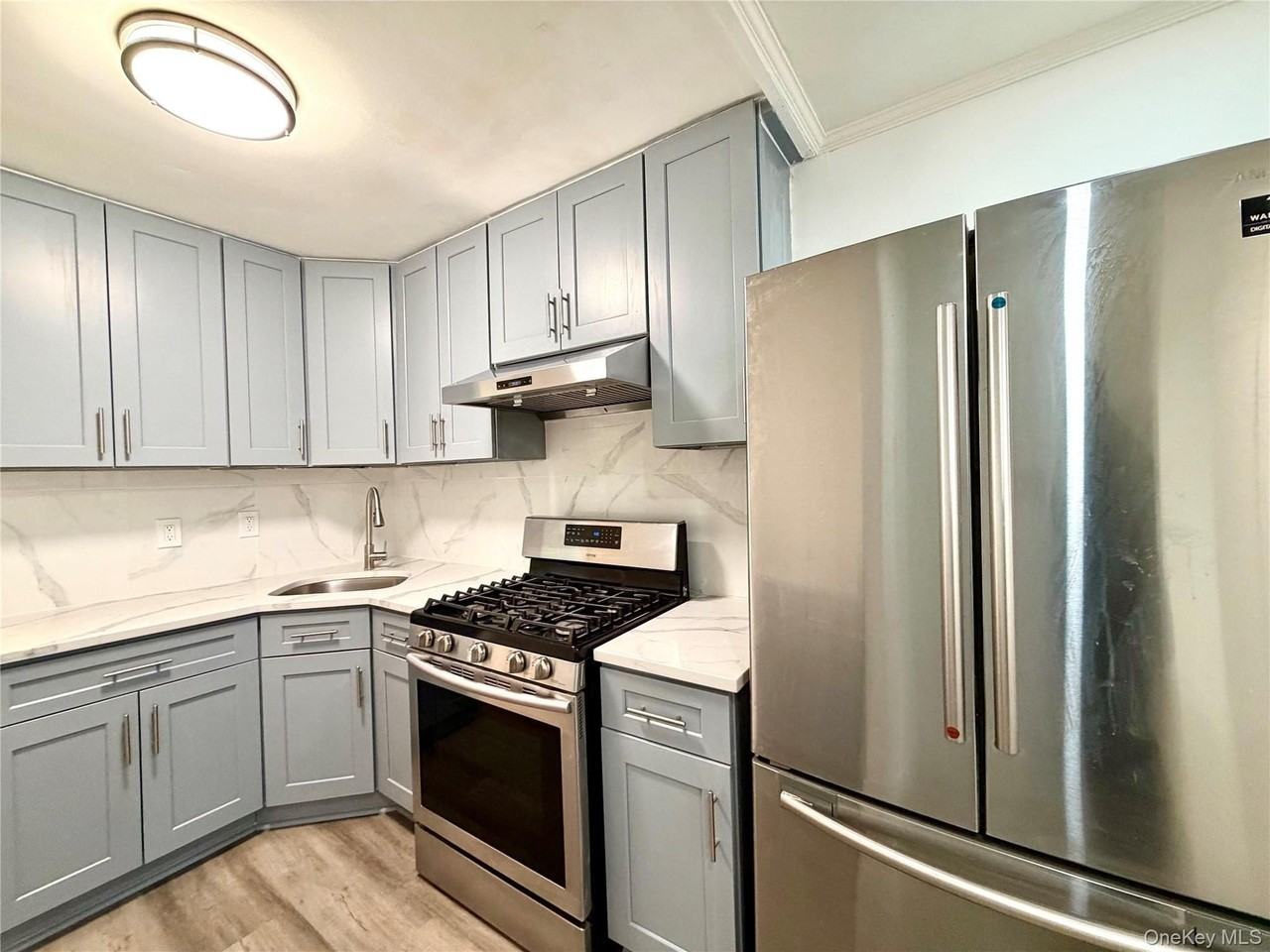 3045 68th St #2 - Photo 7 of 26
