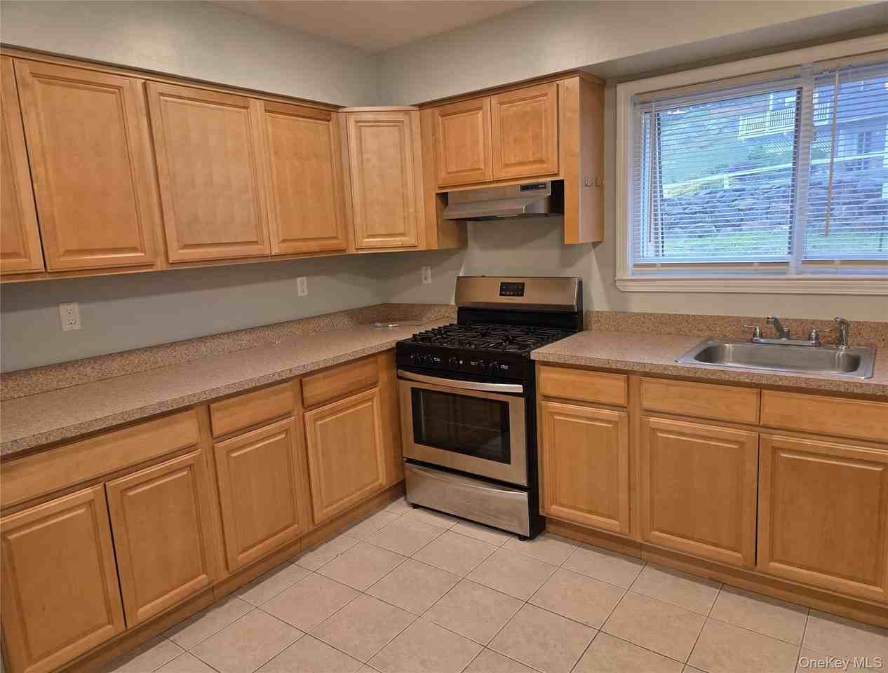 16 Pavilion Ridge Way #7 - Photo 2 of 7