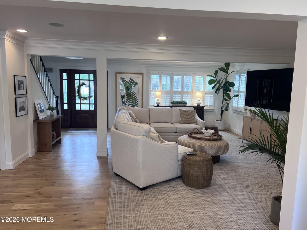 703 Boston Blvd - Photo 2 of 40