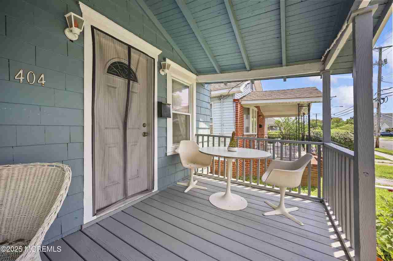 404 16th Ave - Photo 5 of 21