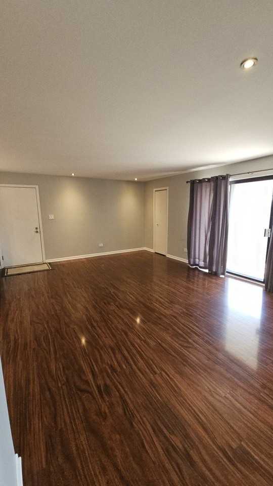 10910 Kilpatrick Ave #3NW - Photo 4 of 18