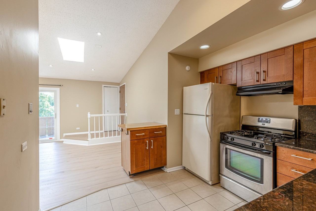 4 Echo Ct #16 - Photo 7 of 22