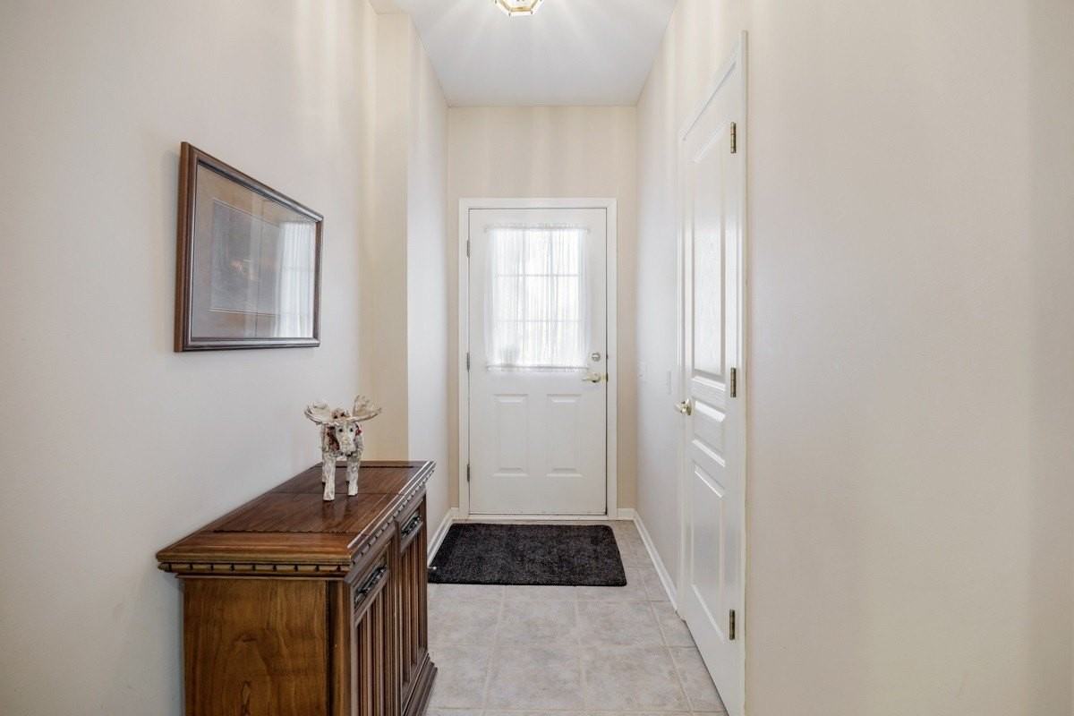 12452 Wedgemere Dr - Photo 2 of 20