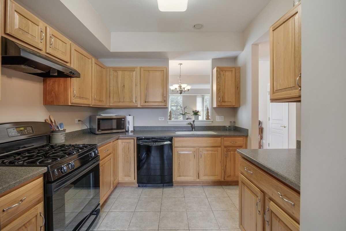 12452 Wedgemere Dr - Photo 5 of 20
