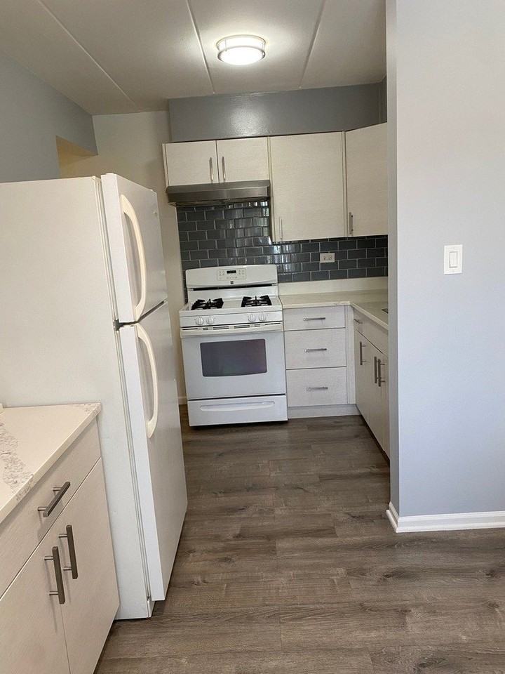 4600 River Rd #A5 - Photo 6 of 14