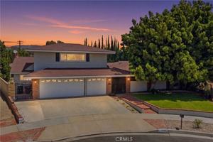 featured image of 1335 N Sarita Pl