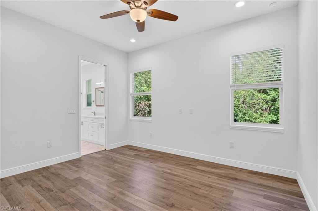 2745 22nd Ave Ne - Photo 6 of 16
