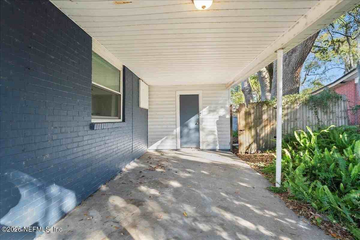 5395 Poppy Dr - Photo 4 of 32