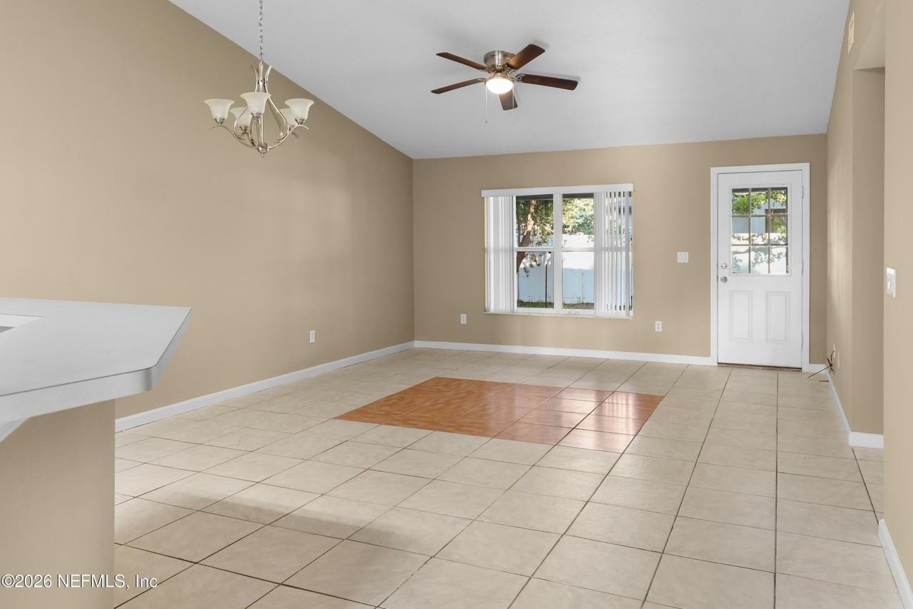 14 Empire Ln #B - Photo 3 of 11