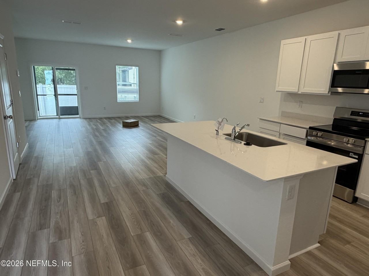 6972 Golden Monarch Ave - Photo 7 of 38