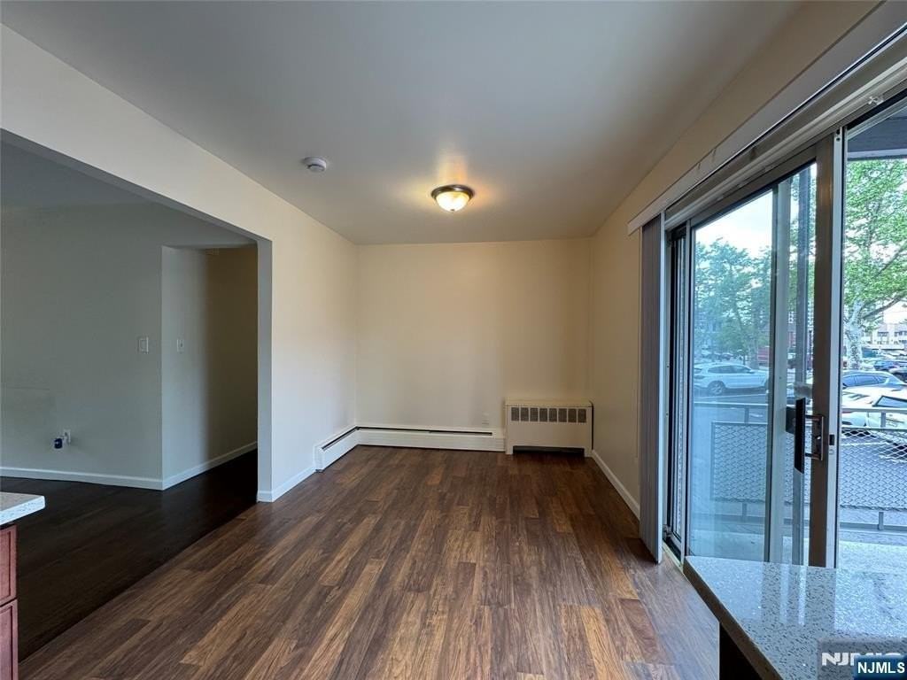 1323 Anderson Ave #15 - Photo 5 of 12