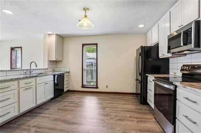 121 Ridgeway Dr - Photo 7 of 15