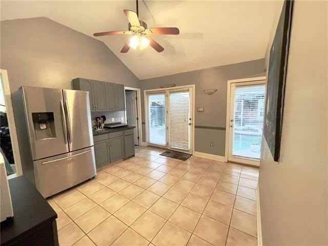 3700 Wanda Lynn Dr #B - Photo 4 of 6