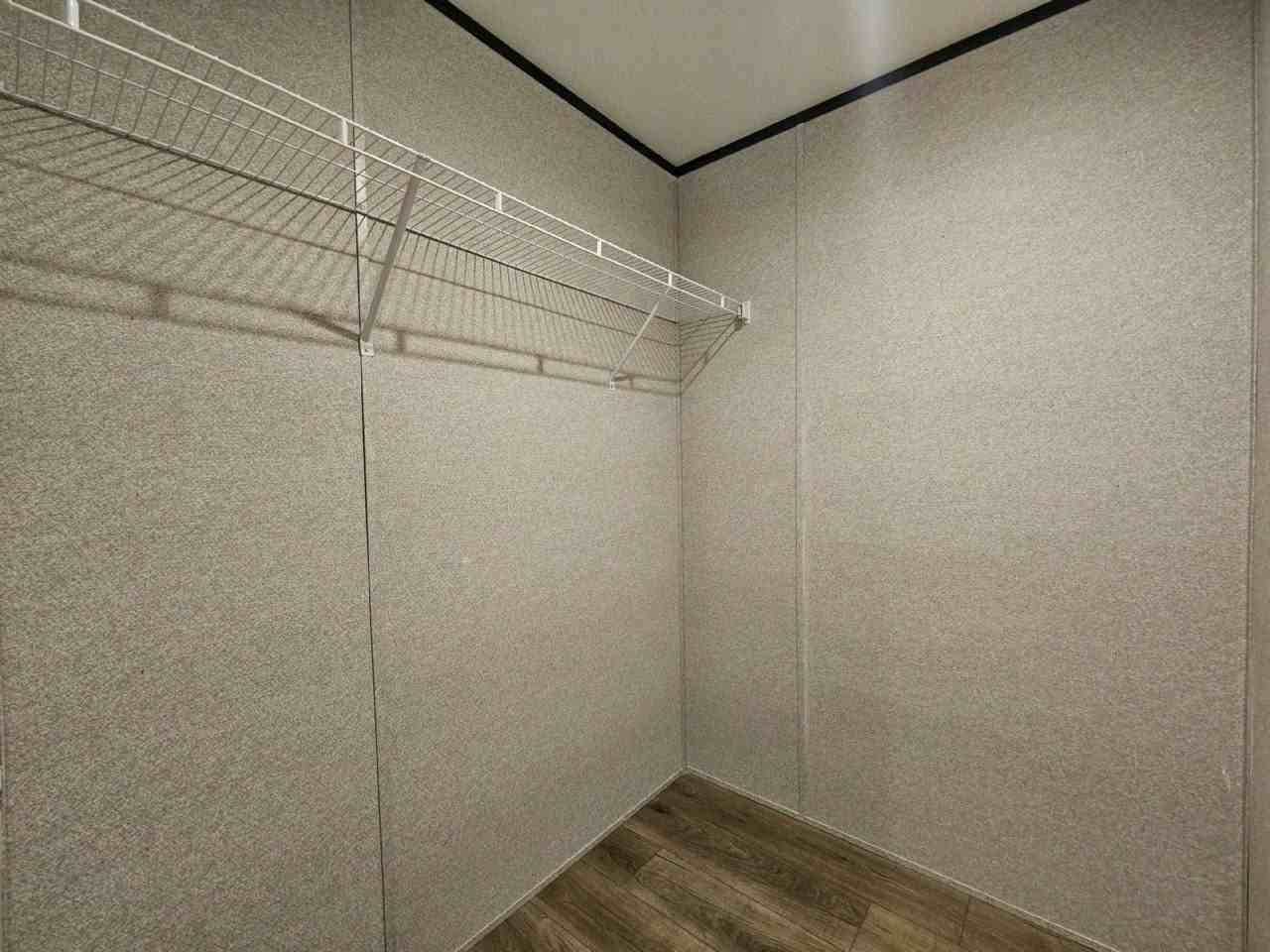 507 Suwanee Dr #2023 - Photo 7 of 10
