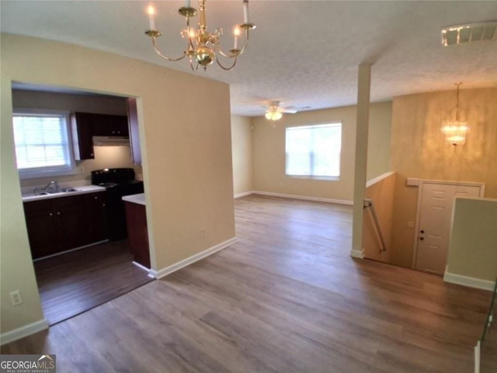 3617 Oakland Spring Ct - Photo 4 of 33