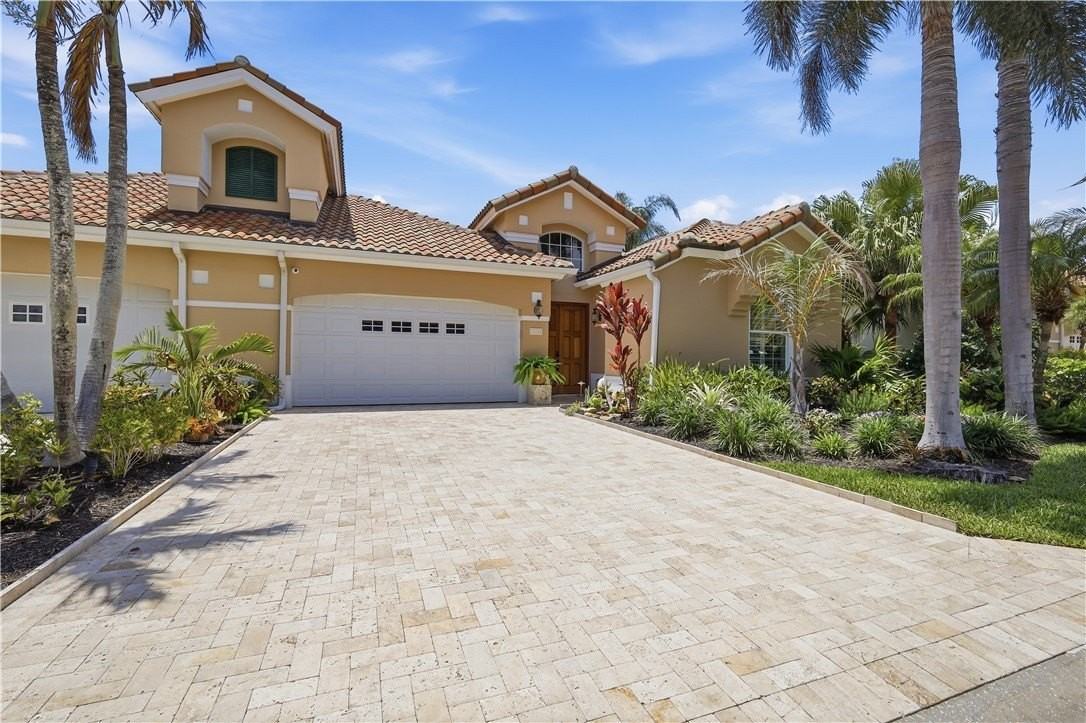 5545 E Harbor Village Dr - Photo 3 of 27