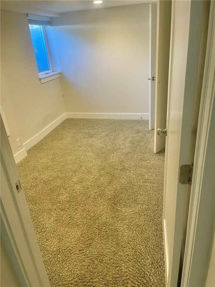 3082 S Connor St - Photo 6 of 21