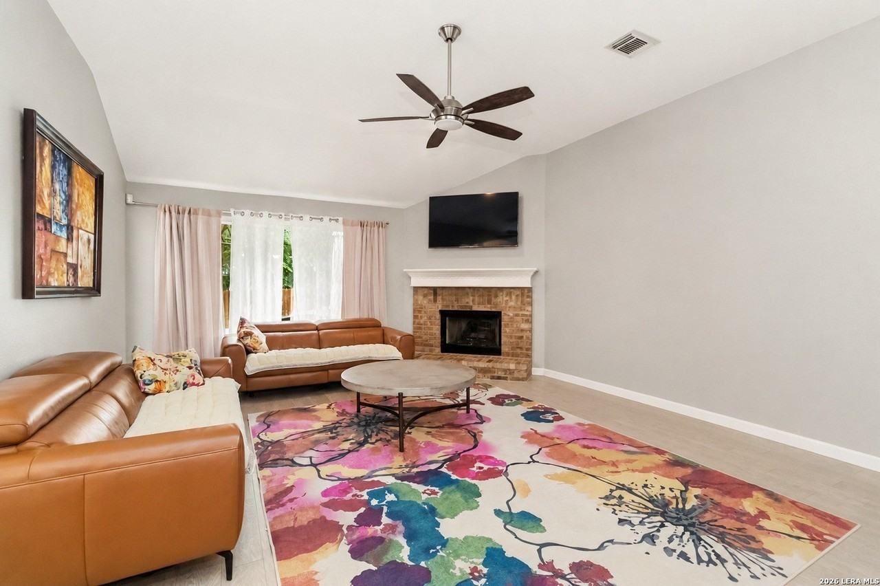 11706 Brae Vly - Photo 5 of 24