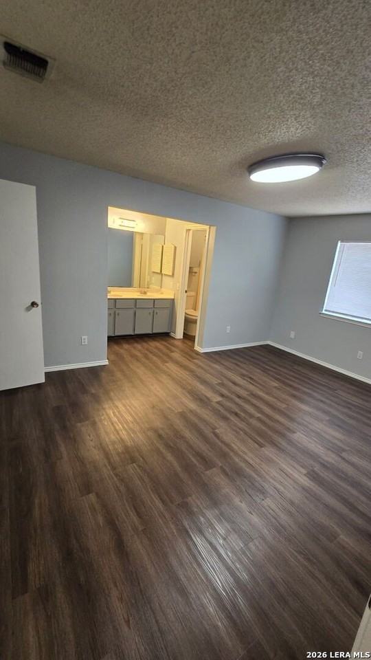 6128 Ridge Oak - Photo 5 of 14