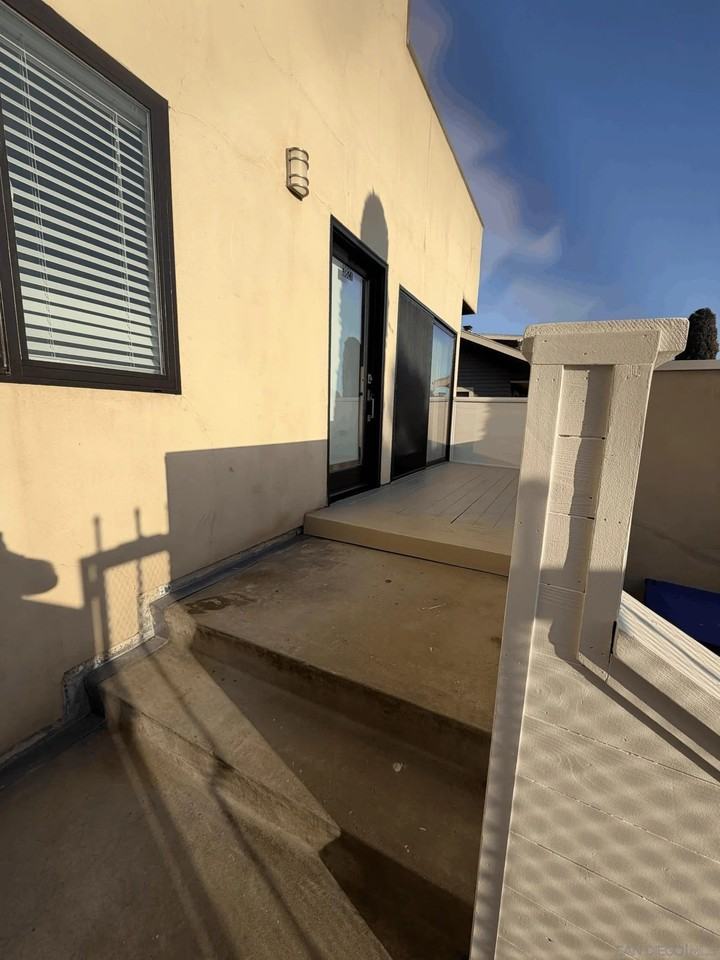 3827 Louisiana St - Photo 2 of 27