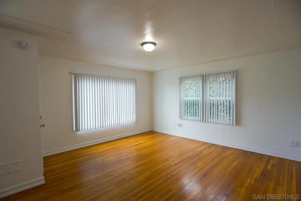 170 Garrett Ave - Photo 2 of 22