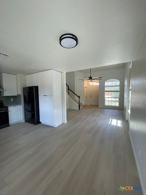 1016 Starlight Dr - Photo 2 of 11