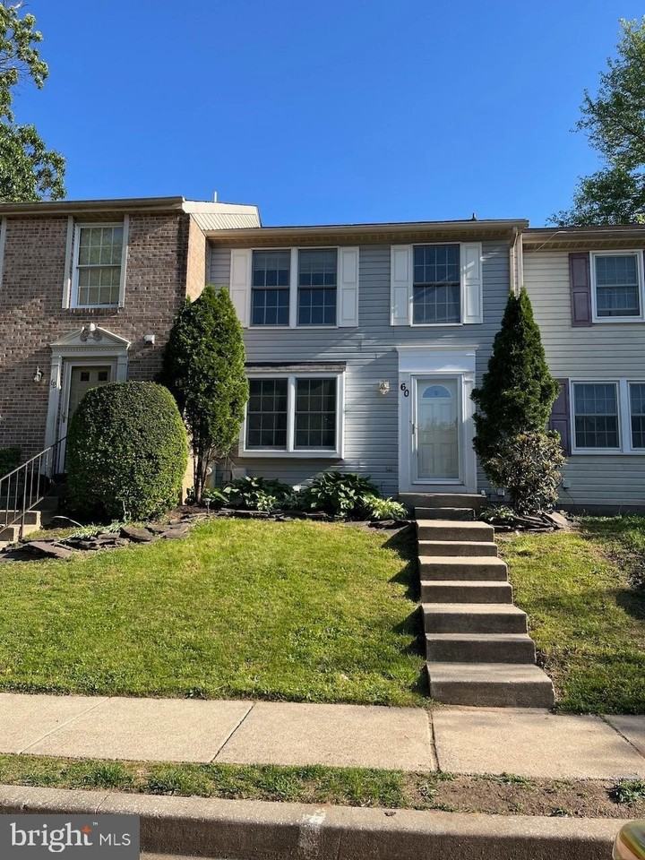 60 Chins Ct - Photo 2 of 43