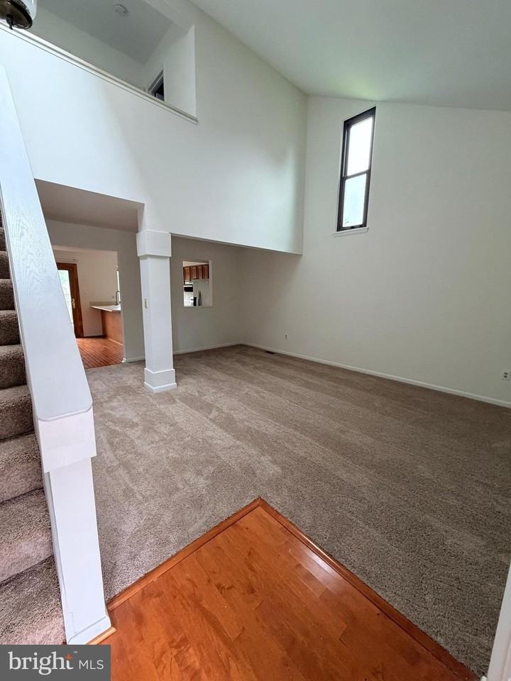 6319 Raritan Ct - Photo 3 of 28