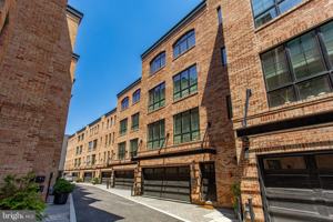 featured image of 2411 Innovator Way