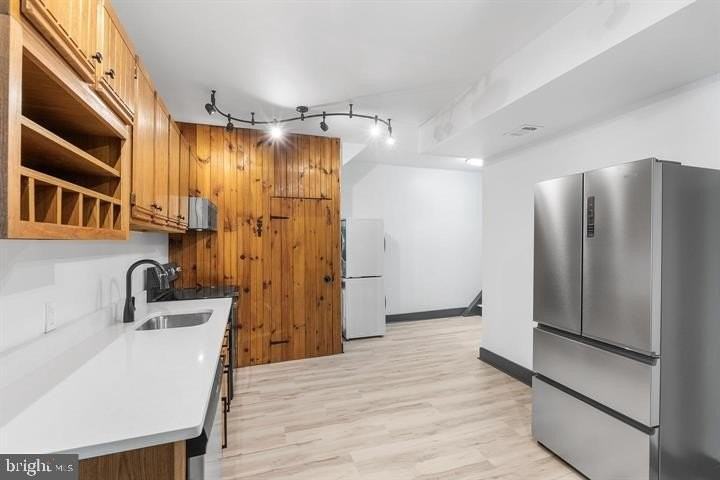 819 S 2nd St #1 - Photo 7 of 25