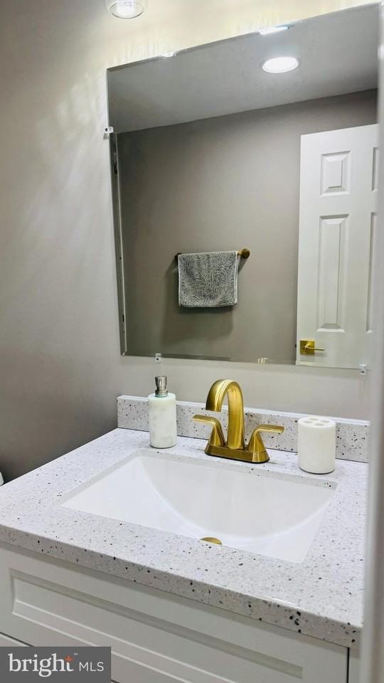 4708 Bideford Sq - Photo 6 of 7