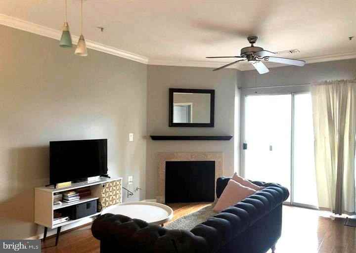 12915 Alton Sq #301 - Photo 5 of 17