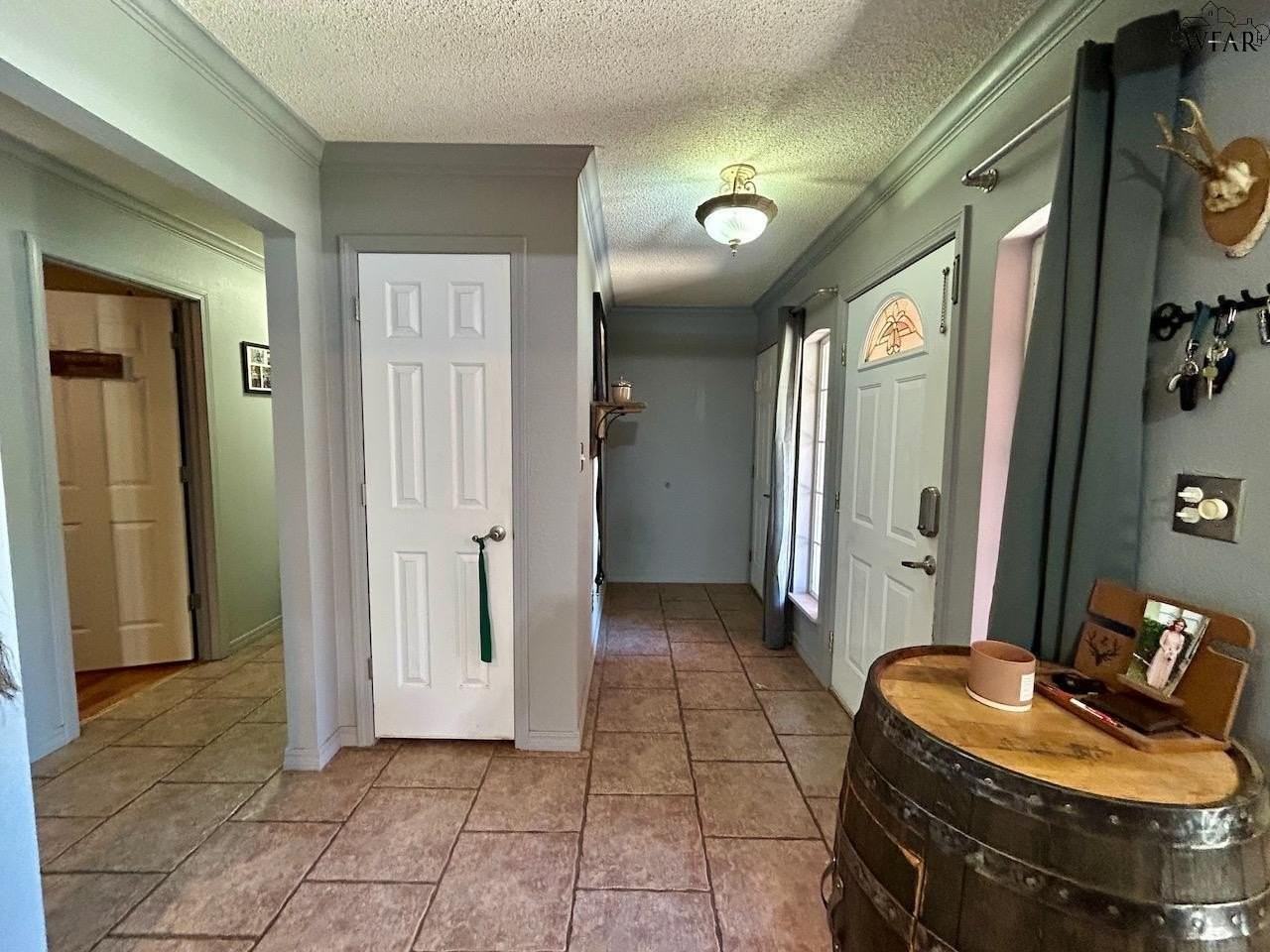4816 Matterhorn Dr - Photo 3 of 23