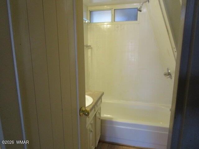 547 E White Mountain Blvd - Photo 3 of 9