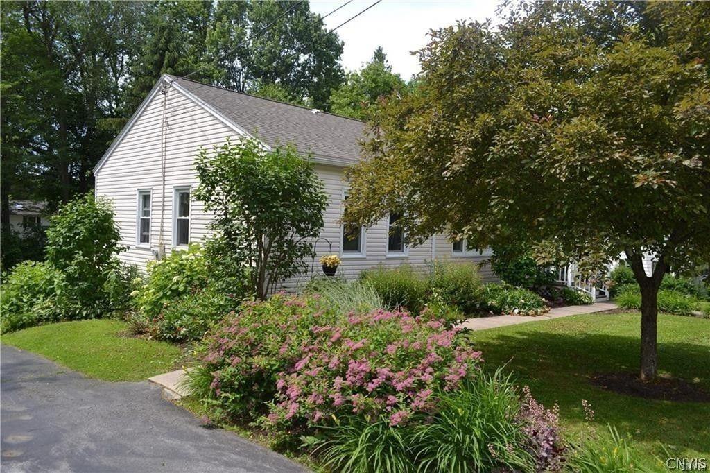 18 E Austin St - Photo 3 of 11