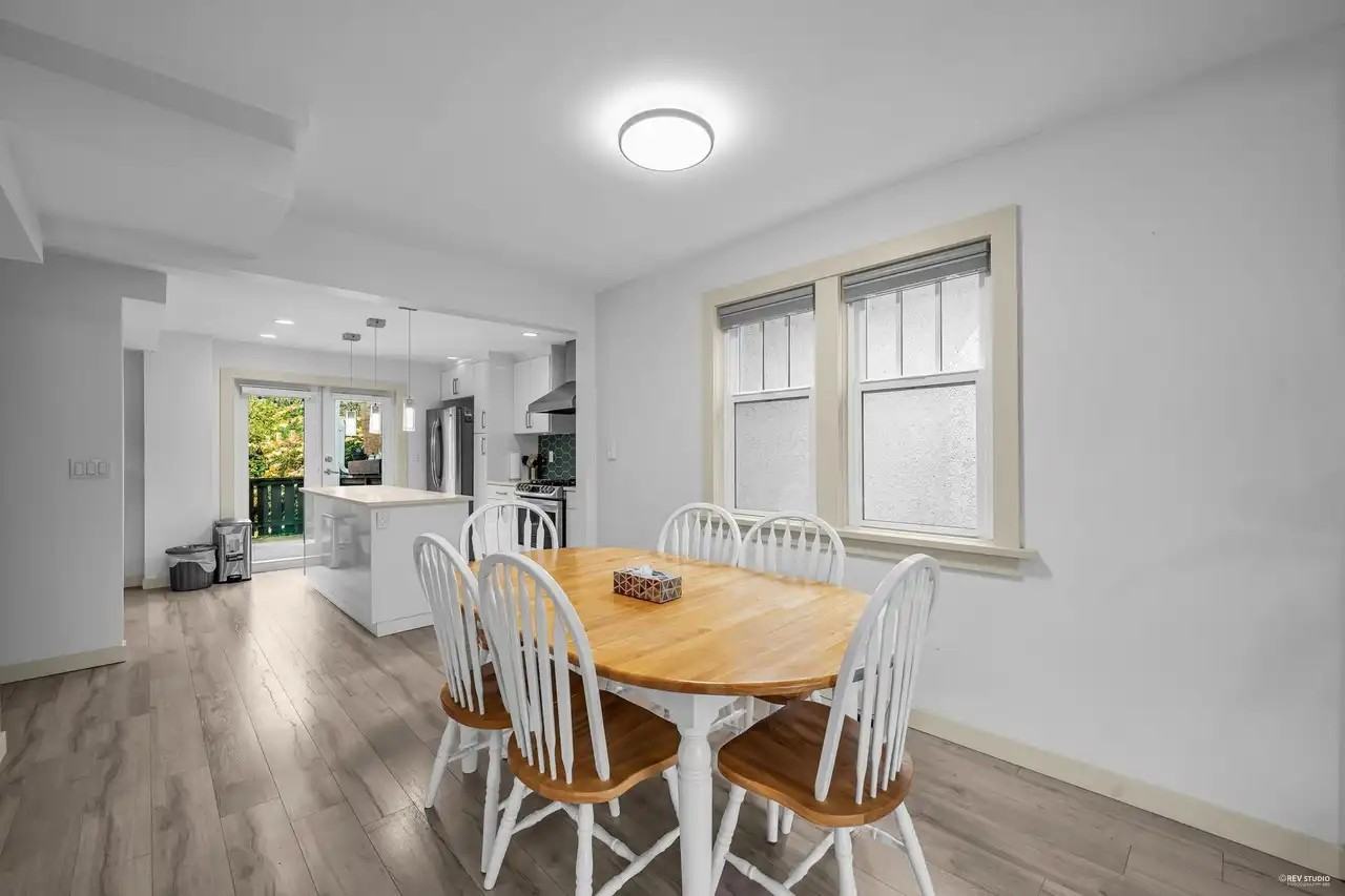 7849 Birch Street - Photo 5 of 11