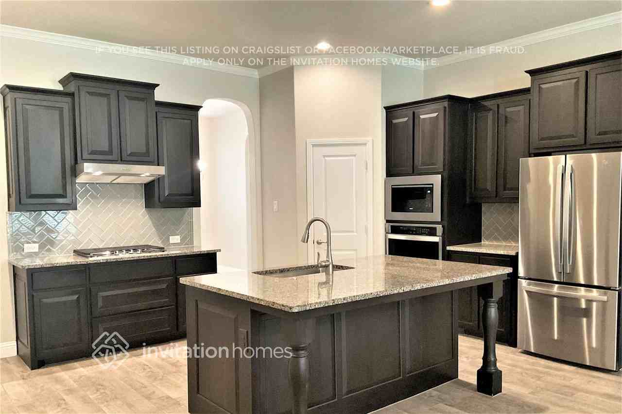 221 Honey Brook Ln - Photo 7 of 18