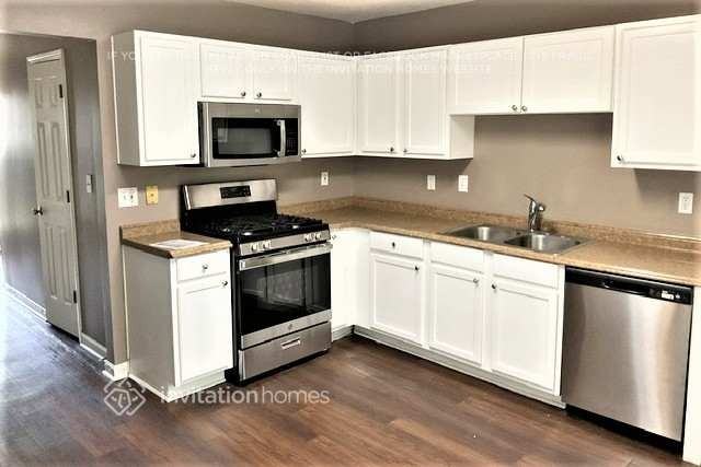 4350 Reserve Hill Xing - Photo 6 of 17