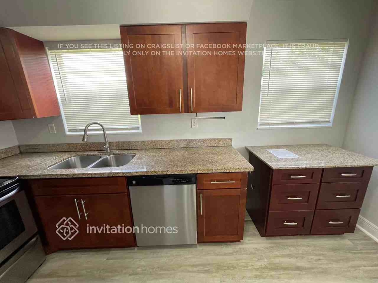 3540 Nw 34th Ter - Photo 7 of 16