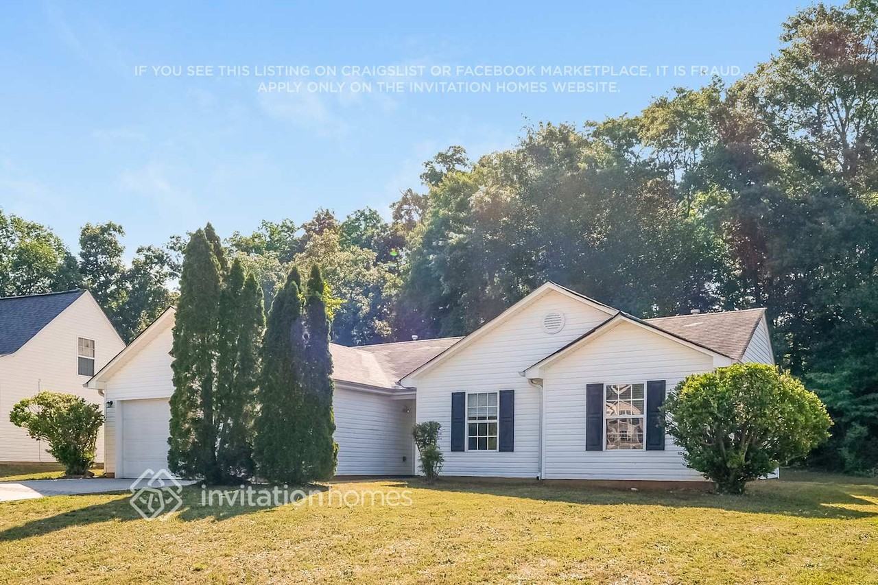 408 Shenandoah Ct - Photo 3 of 17