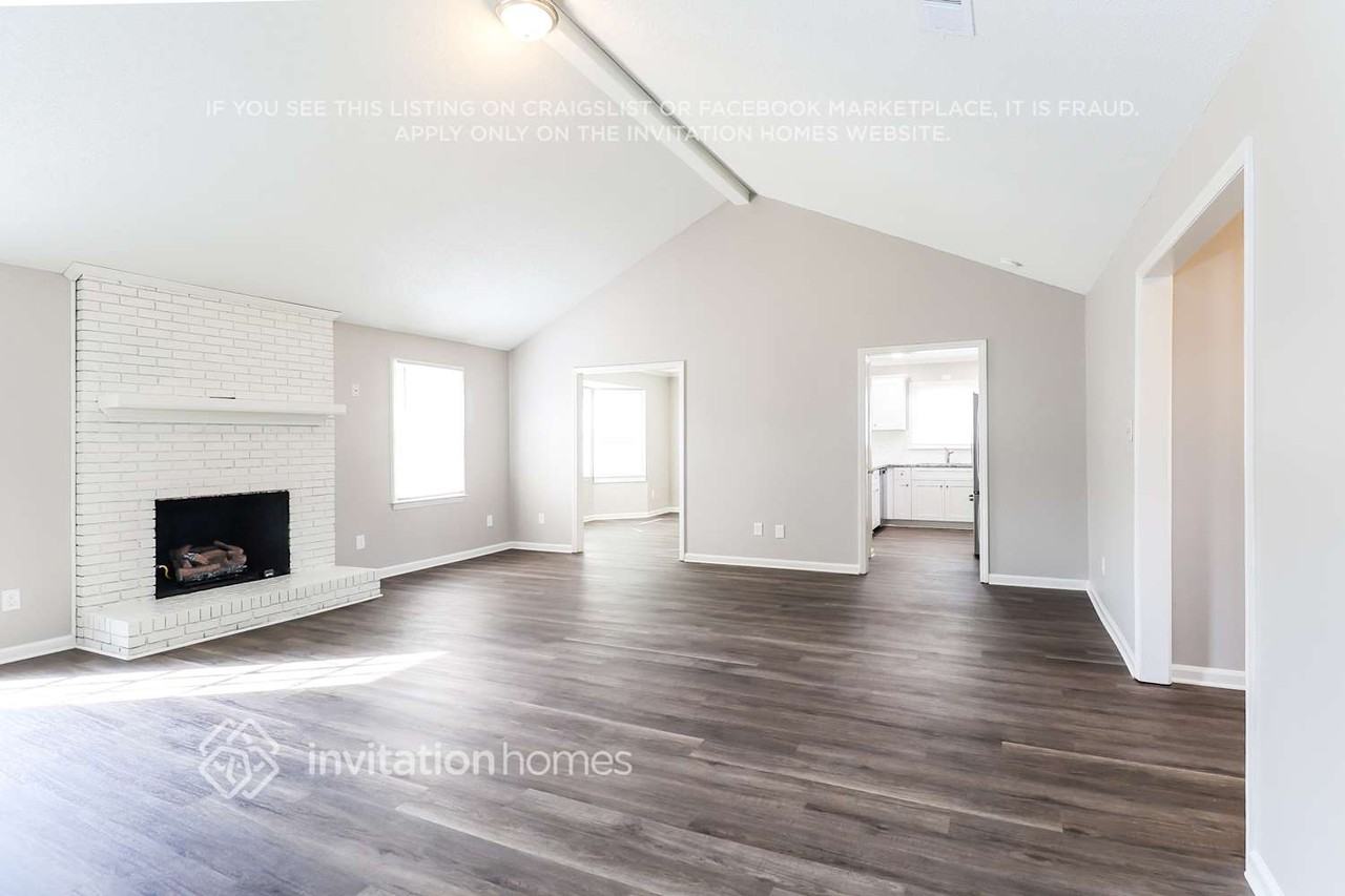 14812 Karina Falls Ct - Photo 7 of 17