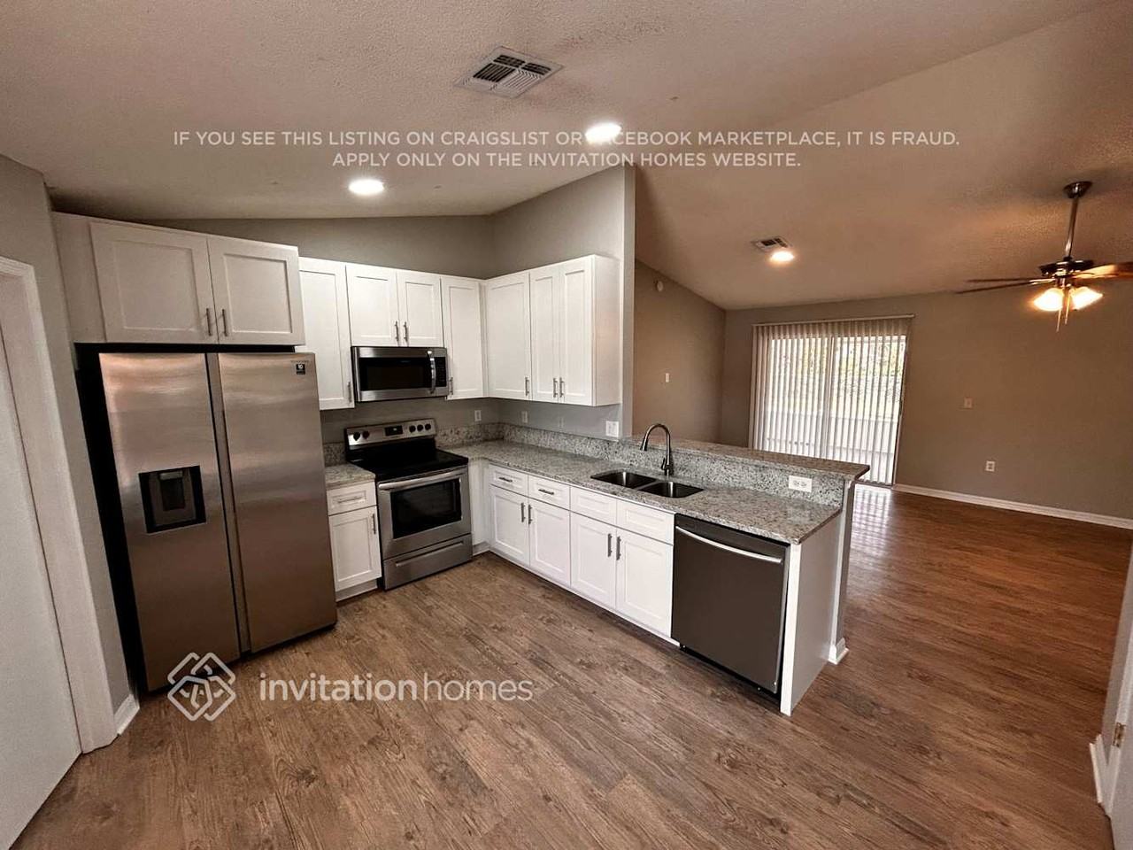 7506 Briarbay Loop - Photo 6 of 16