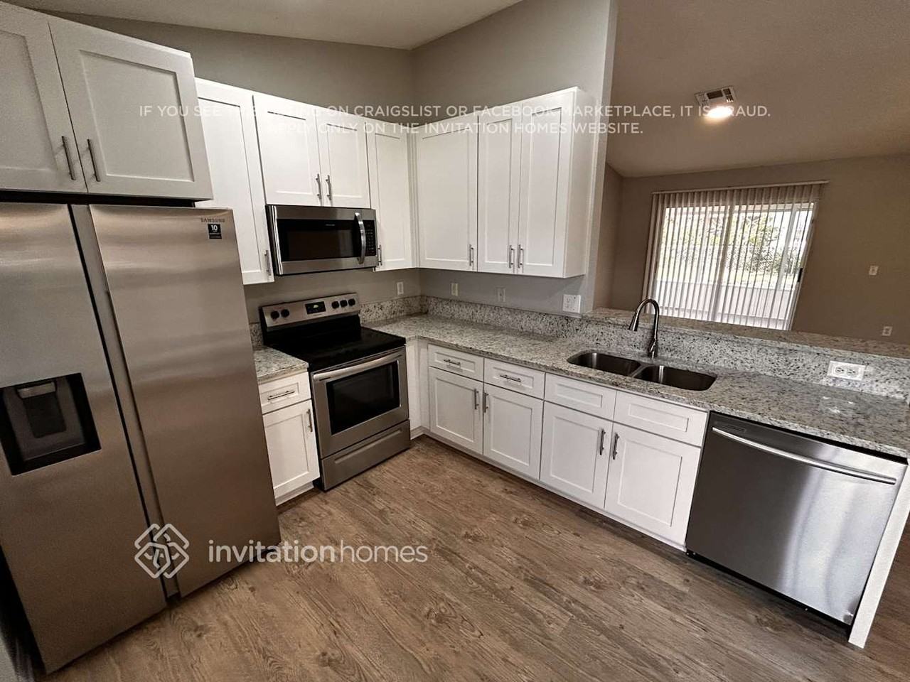 7506 Briarbay Loop - Photo 7 of 16